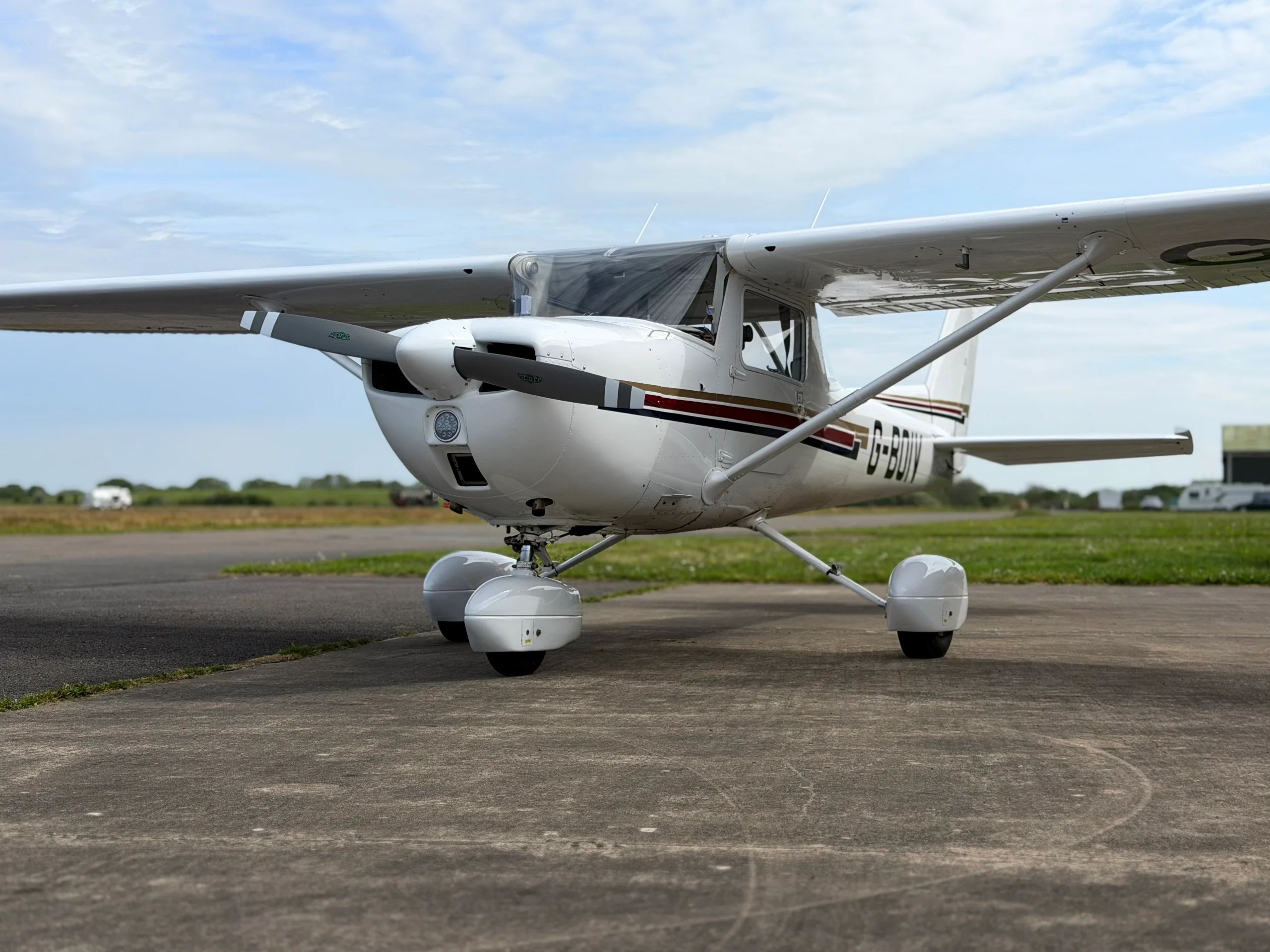 1976 Cessna 150M G-BOIV