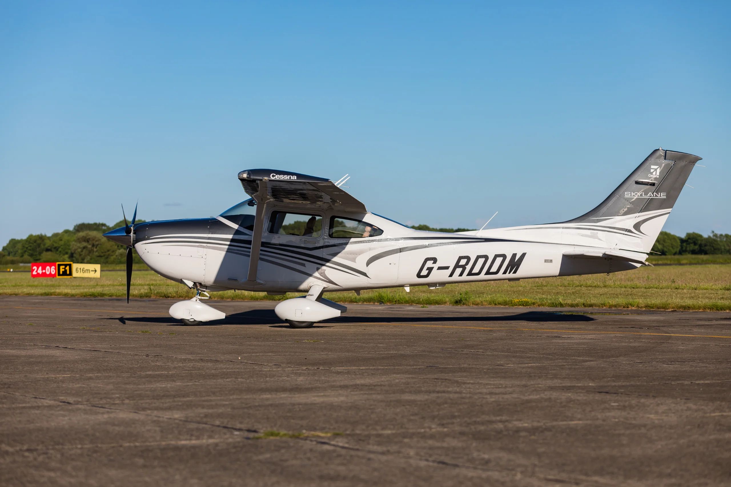 2015 Cessna 182T G-RDDM